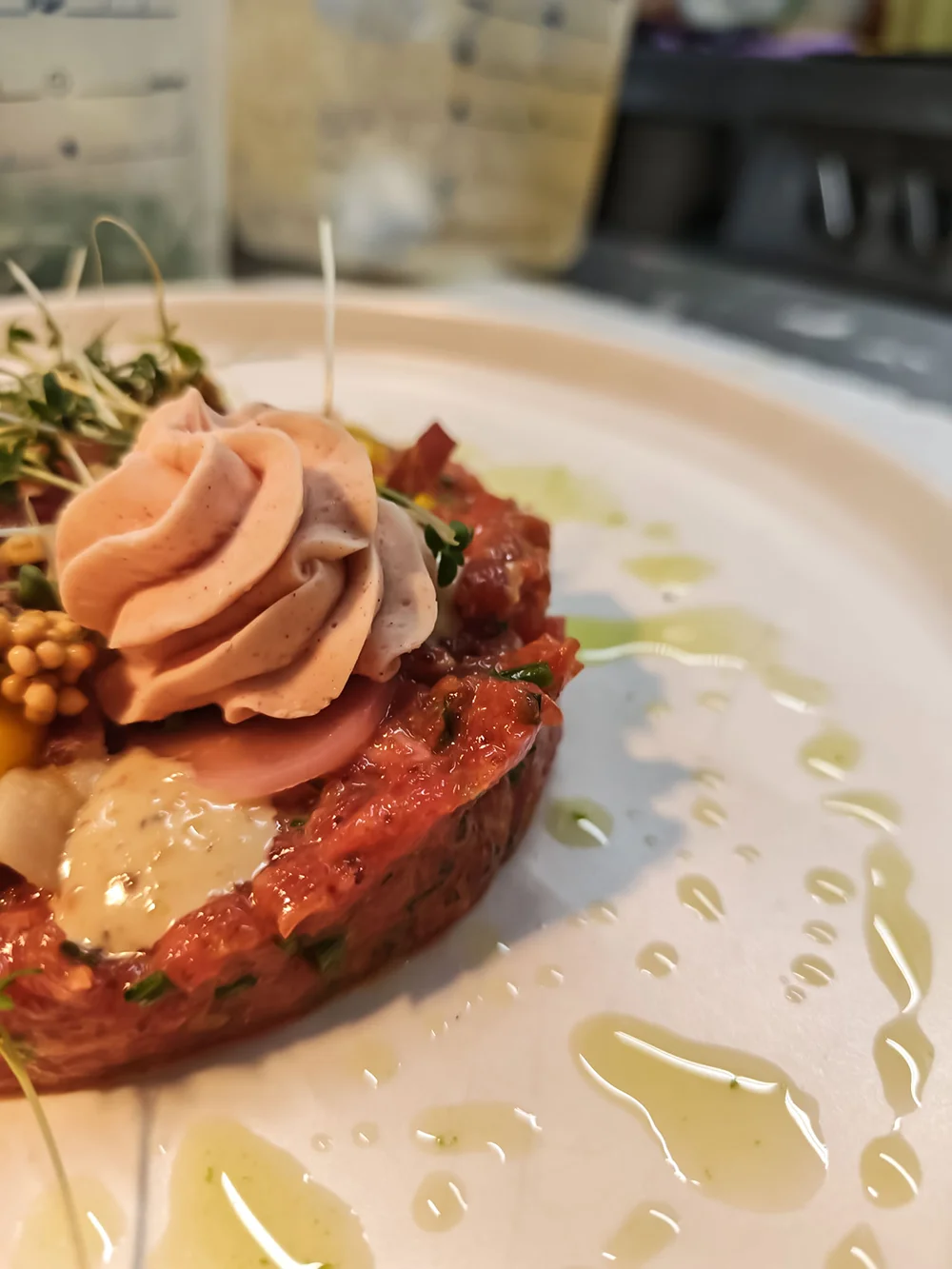 Restaurant ínmitten in den Bergen in Antholz in Südtirol